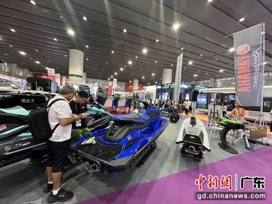 2024亞洲游艇展在廣交會(huì)展館開幕。程景偉 攝